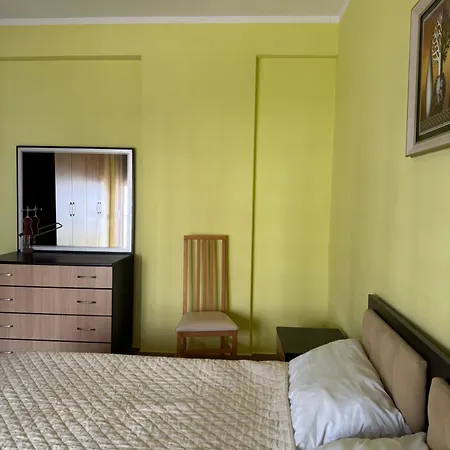 2 Bedroom Apartment Vlorë